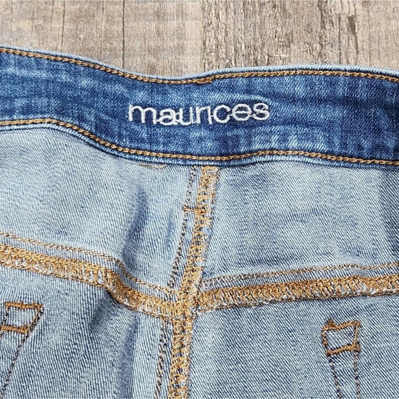 Maurices distressed destroyed stretch denim jeans shorts plus size 18 - Picture 5 of 9